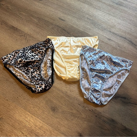 NWOT Victoria's Secret High Waist Panty Set Sz L - Picture 1 of 8